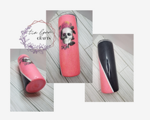 Load image into Gallery viewer, Pink and Black Skull Tumbler